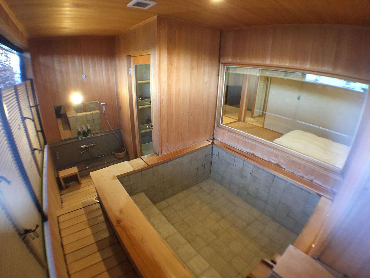 Hokuriku Yamashiro Onsen Hotel Kikyou Кага Экстерьер фото